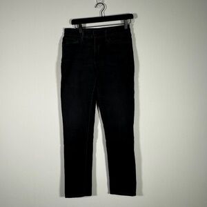 🏁 2/$30 Levi's Mid Rise Skinny Jeans